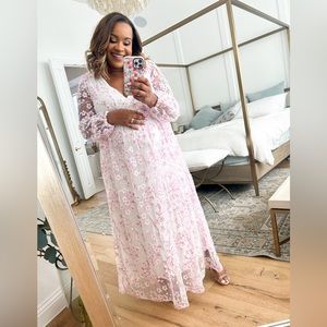 Elegant Pink Floral Lace Maxi Dress - V-Neck, Long Sleeve